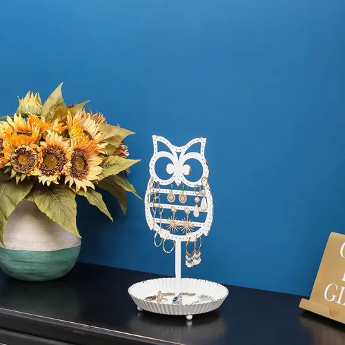 Vista 2 de NIKKY HOME Soporte organizador colgante de metal para joyas, árbol de mesa, búho, soporte de torre con bandeja para anillos para niñas