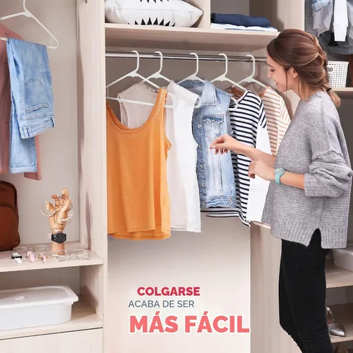 Vista 5 de Perchas de plástico de 15 unidades – Hechas en EE.UU. – Capacidad de 2.7 kg, perchas estándar de ropa con ganchos de correa para vestidos, lencería