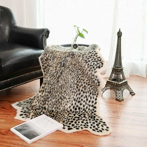 Vista 2 de Asuprui Alfombra de piel de vaca sintética con estampado de leopardo, alfombra de piel de vaca para habitación de niños, 35 pulgadas de ancho x 43