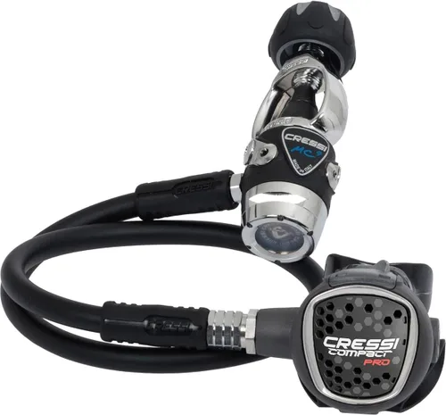 Vista 4 de Cressi - Regulador de buceo ideal para principiantes y viajeros - Diafragma hiperequilibrado 1ª etapa, 2ª etapa compacta - MC9-SC/Compact Pro