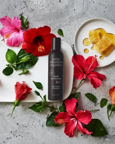 Vista 2 de John Masters Organics - Acondicionador reparador para cabello dañado con miel e hibisco - 6 oz