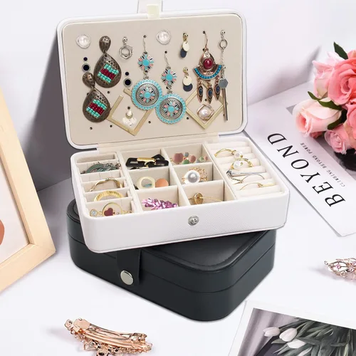 Vista 6 de SMFANLIN Organizador de caja de joyería 2 piezas pequeño estuche de almacenamiento de joyas de piel sintética de viaje con placa de aretes caja