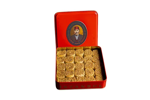Vista 9 de Hafiz Mustafa 1864 Istanbul Baklava - Caja de pastelería - Bocadillos de postre de Baklava horneados hechos de hojas de masa filo fresca, pistacho