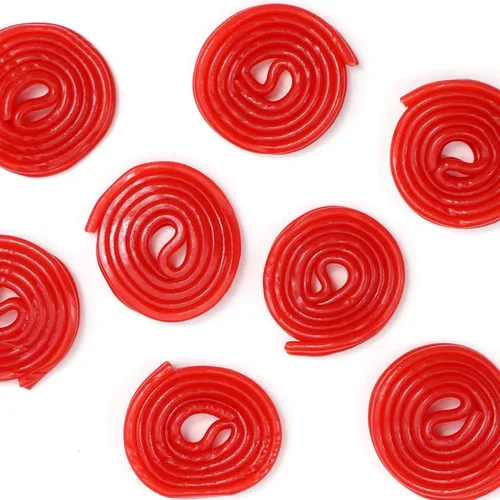 Vista 3 de Broadway Strawberry Wheels - Caramelo de regaliz, bolsa a granel de 2 libras, ruedas de regaliz rojas