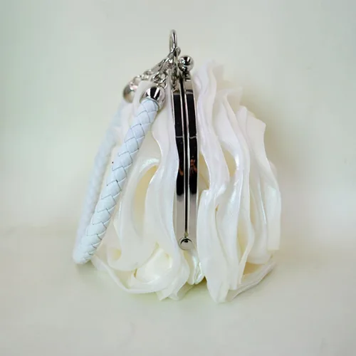 Vista 3 de Mily Bolso de noche de satén para mujer con forma de flor