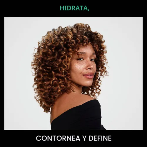 Vista 7 de TRESemmé Defining Hair Mousse, Rizos hinchables, paquete de 2 – Productos para el cabello rizado con aceite nutritivo de coco y aguacate +