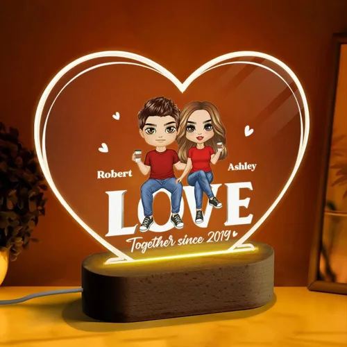 Vista 5 de Apeso Placa de corazón personalizada con nombre de pareja simple con luz nocturna LED, regalo del día de San Valentín