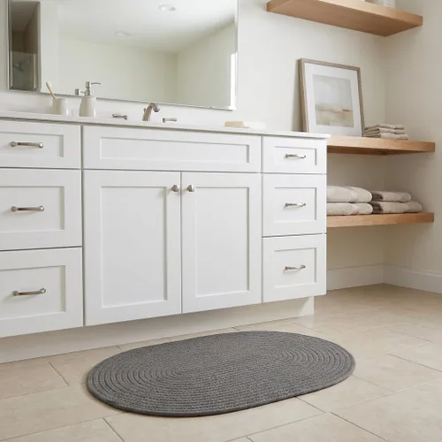 Vista 2 de Super Area Rugs Alfombra trenzada gris pequeña para puerta – Tejido lavable para fregadero de cocina, tapete gris sólido, ovalado, 20 x 30 pulgadas