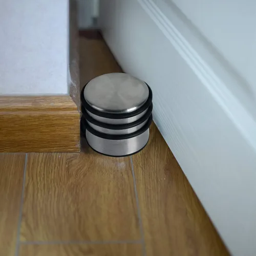 Vista 6 de KINJOEK Tope de puerta pesado, sin taladro, tope de puerta de acero inoxidable con bandas de goma protectoras, cuña de puerta para oficina, hogar