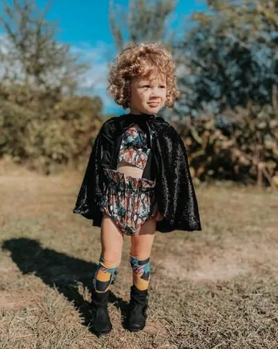 Vista 2 de Disfraz de Halloween y Navidad, con cordones y capucha, capa de terciopelo con capucha, capa para cosplay, ropa de vestir