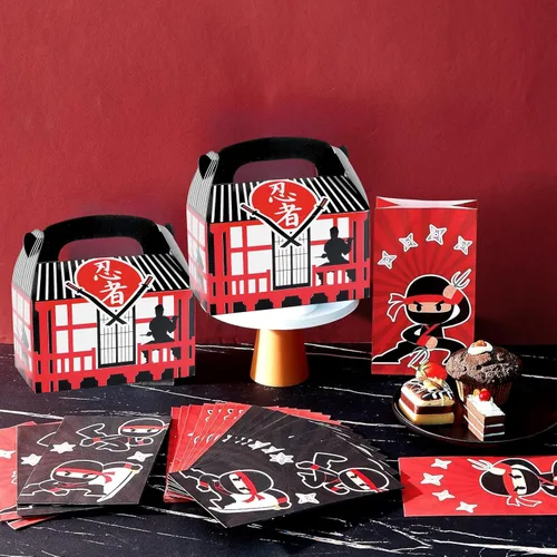 Vista 2 de Fun Express Cajas de golosinas Ninja Warrior para cumpleaños, juego de 12, decoraciones de fiesta ninja