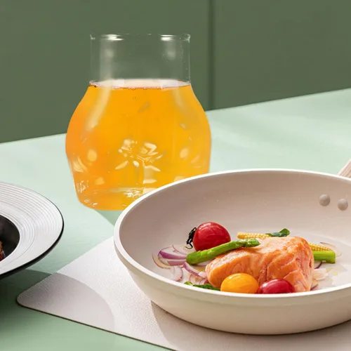Vista 9 de Luxshiny Copa de vidrio en forma de cuerpo: Taza creativa única para cócteles, cerveza, whisky y vino, perfecta para fiestas, bares y uso doméstico