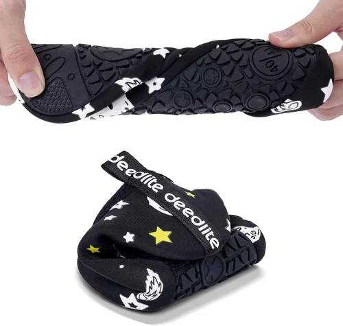 Vista 4 de Deedlite Zapatos de agua que cambian de color para mujeres, hombres y niños, zapatos casuales de senderismo acuáticos, calcetines para niños
