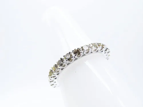Vista 3 de Colección Dazzlingrock Alianza de oro sólido para mujer con piedras preciosas redondas o diamantes, anillo de boda apilable de eternidad