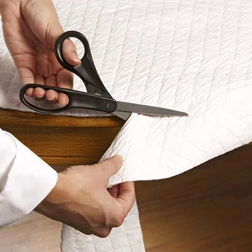 Vista 16 de LAMINET - Protector de Mesa Acolchado de Lujo con Bordes Elásticos de Servicio Pesado - Redondo Pequeño - Se Adapta a Mesas de hasta 44" de Diámetro