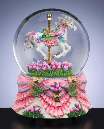Vista 3 de The San Francisco Music Box Company Carrusel de colibrí Waterglobe