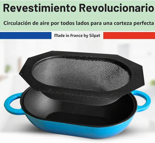 Vista 3 de LoafNest: Kit de pan artesanal increíblemente fácil. Horno holandés de hierro fundido [gradiente azul] y forro de silicona antiadherente perforado.