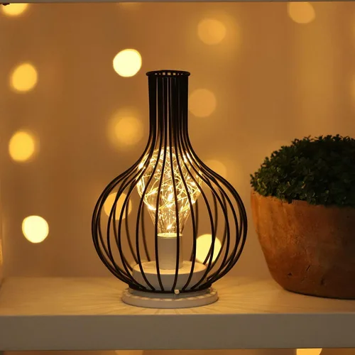 Vista 10 de Ulalaza Lámpara LED de alambre de cobre, adornos de hierro forjado, luz nocturna, dormitorio creativo, estilo nórdico, retro, decoración de viento