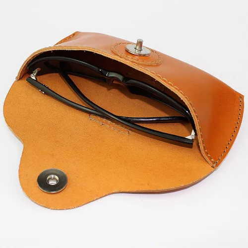 Vista 5 de DK86 Funda de cuero genuino para gafas de sol, para hombres y mujeres