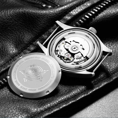 Vista 2 de ADDIESDIVE Reloj piloto para hombre automático de acero NH35A Movimiento Diver 200M esfera luminiscente