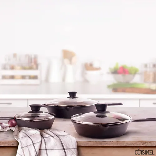 Vista 6 de Cuisinel Juego de sartenes de hierro fundido, 6 + 8 + 10 pulgadas + tapas de vidrio + fundas de soporte de mango de silicona - Sartén pre-sazonada