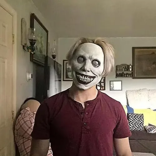 Vista 7 de Máscara aterradora de Halloween, máscara sonriente más aterradora para adultos, máscara de terror espeluznante de látex para fiestas de Halloween