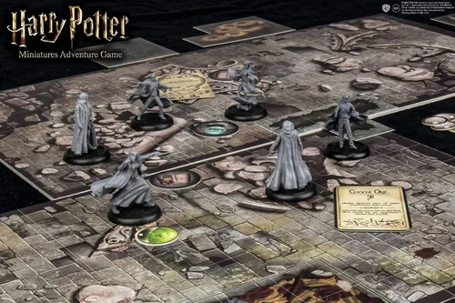 Vista 2 de Knight Models Juego en miniatura de Harry Potter: Luna Lovegood (caja de núcleo de juego de aventuras, 2 a 6 jugadores, mayores de 12 años)