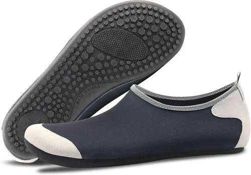 Vista 4 de Zapatos de agua para hombre, mujer, niños, pies descalzos de secado rápido, deportes de playa y natación sin agujetas.