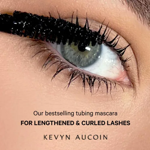 Vista 4 de Kevyn Aucoin The Curling Mascara, Black: cepillo de volumen clásico. Tecnología de tubos. Uso todo el día. Libre de grumos y escamas. Maquillador