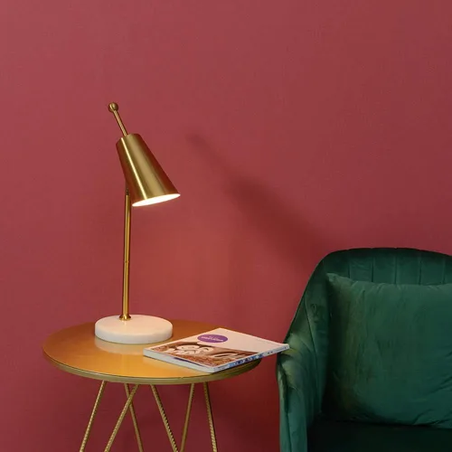 Vista 4 de Hsyile Lighting KU300234 Lámpara de mesa creativa para dormitorio y sala de estar, acabado de latón