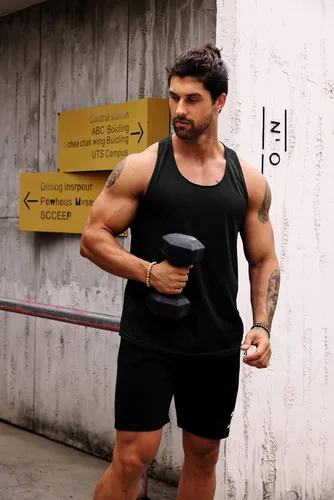 Vista 2 de LecGee Camiseta sin mangas para hombre, paquete de 3 camisetas sin mangas para entrenamiento de gimnasio y espalda en Y, mallas para culturismo
