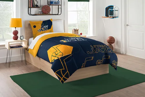 Vista 35 de Northwest NBA Unisex-Adult Comforter and Sham Set Golpe inverso