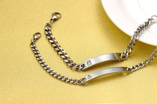 Vista 2 de NEHZUS Pulseras personalizadas con nombre de identificación personalizado para él y ella, pulsera a juego para pareja para amante, Metal, Circonita