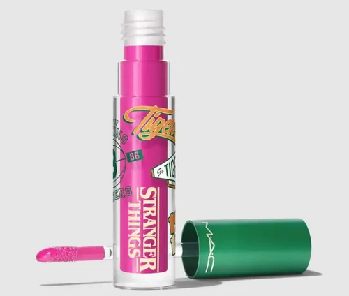 Vista 2 de STRANGER THINGSxM.A.C. - Vaso de labios de edición limitada, rueda salvaje, 1 onza líquida (paquete de 1), 0.08 libras