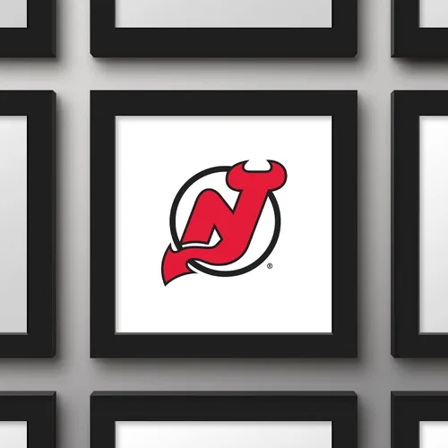Vista 3 de Trends International Gallery Pops NHL New Jersey Devils - Póster de pared con logotipo primario, 12.00 x 12.00 pulgadas, versión de marco negro