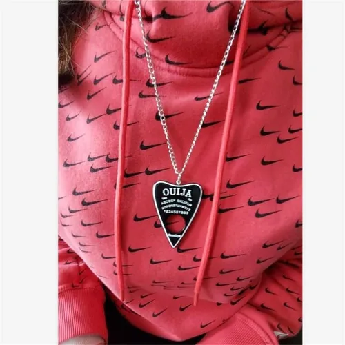 Vista 4 de FORUBUS Collar con colgante de lentejuelas brillantes Ouija Planchette - Collar de tablero de Ouija de estilo gótico para mujeres y hombres, joyería
