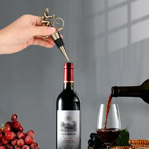 Vista 4 de LKKCHER Tapón de Botella de Vino en Forma de Bicicleta, Lindos Regalos de Vino para Hombres Mujeres, Regalos Vintage de Bicicleta y Ciclismo