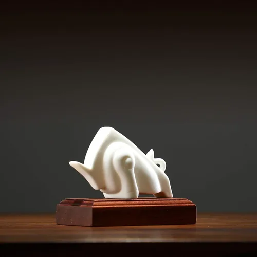 Vista 3 de NYKK Escultura de estatua de feng shui chino, muebles creativos de toro de la suerte, mascota alcista del año del toro, NIU Turns Universo, sala