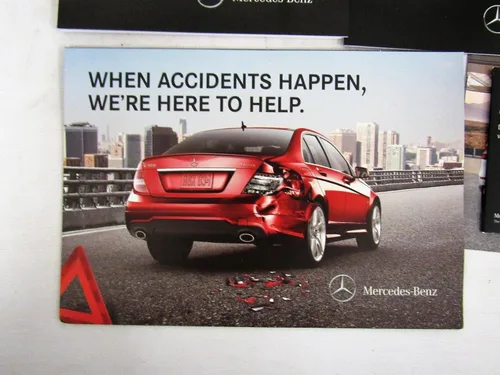 Vista 8 de 2016 Mercedes-Benz C-Class Owners Manual Guide Book Tapa blanda – 1 Junio 2017