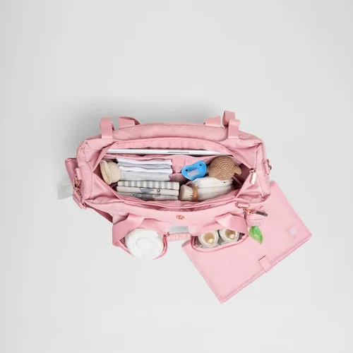 Vista 4 de Huggies Signature Hug Weekender Tote Diaper Bag