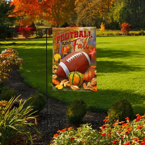 Vista 2 de Bandera de jardín de otoño y fútbol con hojas y calabazas de otoño, 12.5 x 18 pulgadas Briarwood Lane