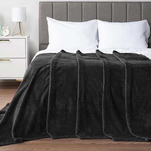 Vista 6 de PAVILIA - Manta de forro polar suave y sólida de color negro para sofá, mantas ligeras y mullidas y cálidas para cama, manta de franela mullida