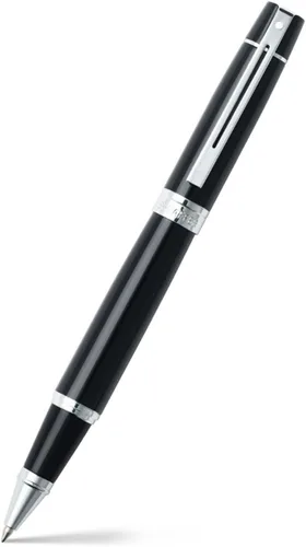 Vista 33 de Sheaffer 100. Pluma de punta estilográfica media de níquel.