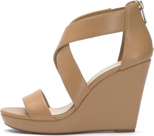 Vista 2 de Jessica Simpson Jinxxi Sandalias para mujer, con taco de cuña