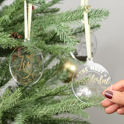 Vista 9 de UNIQOOO Juego de 12 adornos dorados de Navidad 2025, decoraciones para árbol de Navidad, ideas de regalo, adornos de acrílico transparente con 6