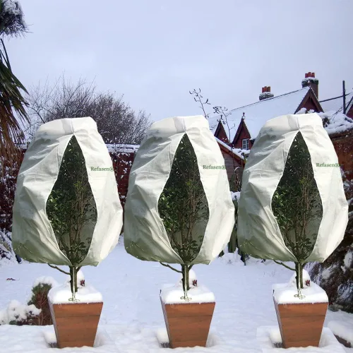 Vista 5 de Cubiertas para plantas, protección contra congelación, 3 paquetes de 45 pulgadas de alto x 40 pulgadas de ancho, mantas heladas para plantas al aire