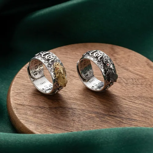 Vista 7 de Vikeney 2 anillos ajustables de mantra Feng Shui Pixiu para hombres y mujeres, amuleto budista de la suerte, mantra, protección cuádruple, riqueza