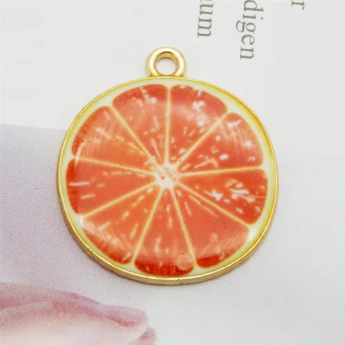 Vista 2 de JJG Race - Juego de 40 dijes chapados en oro surtidos de limón, sandía, naranja, fresa, manzana, delicados, colgantes de frutas para aretes