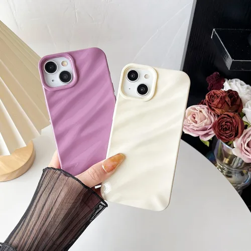 Vista 3 de Caseative - Carcasa para iPhone 13, color negro Patrón de ondulación de agua Forma de onda rizada suave