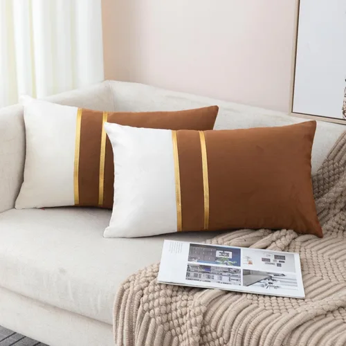 Vista 24 de ZLINA Juego de 2 fundas de almohada decorativas de terciopelo verde aguamarina y blanco con parches y cuero dorado de 16 × 16 pulgadas, fundas